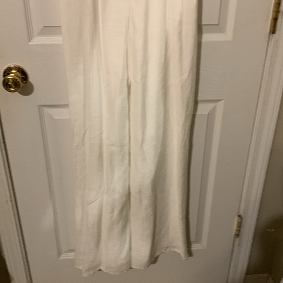 Ladies White Jumper - Picture 3 of 12